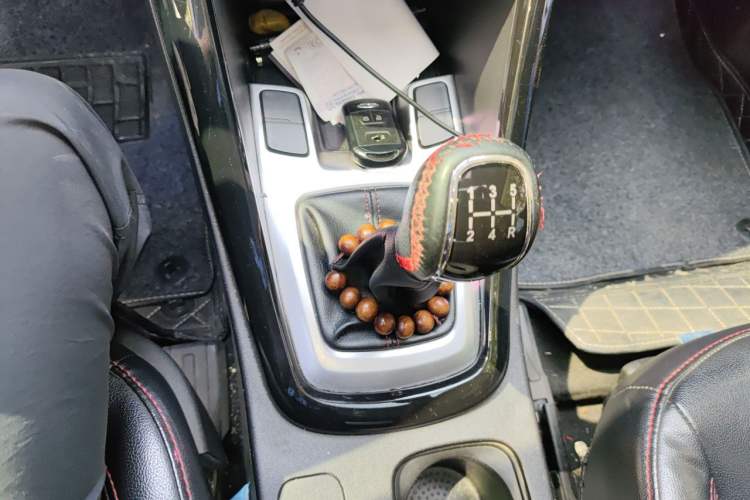 Used Chery Tiggo 5 2016 1.5T Manual Jiayue Trust Edition Gear Lever