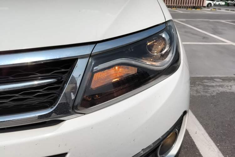 Used Chery Tiggo 5 2016 2.0L CVT Jiayue Edition Left Front Headlight