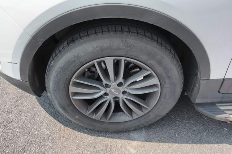 Used Chery Tiggo 5 2016 2.0L CVT Jiayue Edition Left Front Wheel Hub