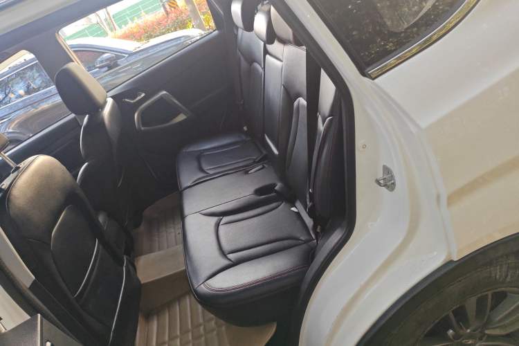 Used Chery Tiggo 5 2016 2.0L CVT Family Deluxe Edition Left Rear Seat