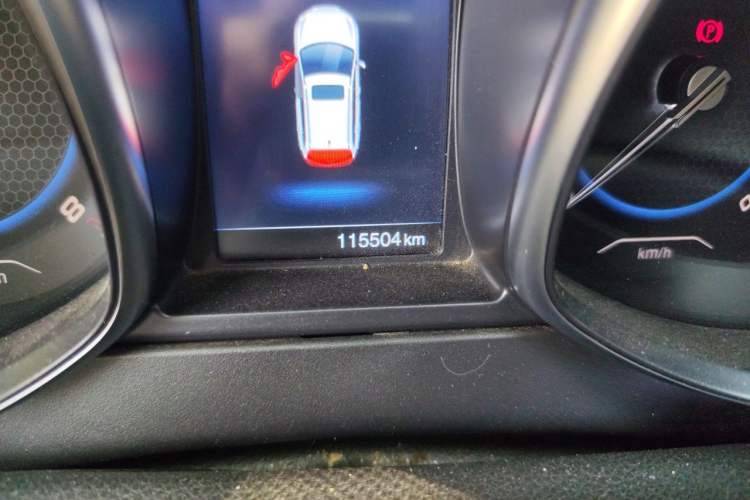 Used Chery Tiggo 5 2016 1.5T Manual Jiayue Trust Edition Odometer Close Up