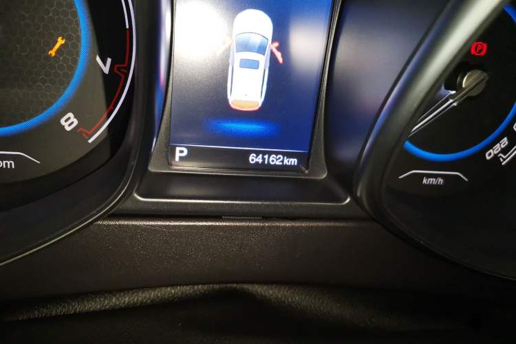 Used Chery Tiggo 5 2016 2.0L CVT Jiayue Edition Odometer Close Up