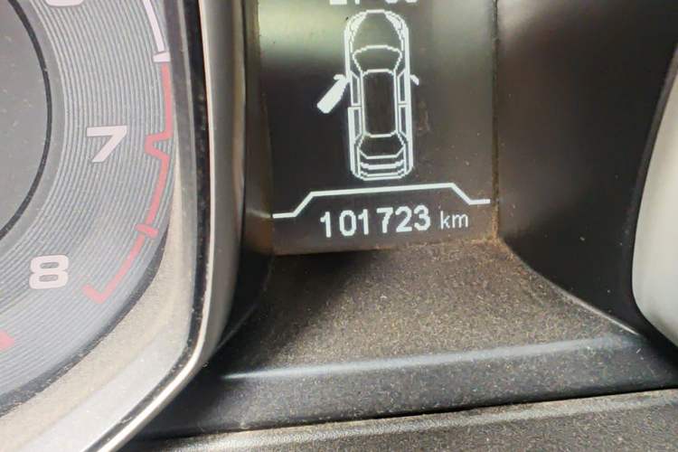 Used Chery Tiggo 5 2016 2.0L Manual Jia Yue Edition Odometer Close Up