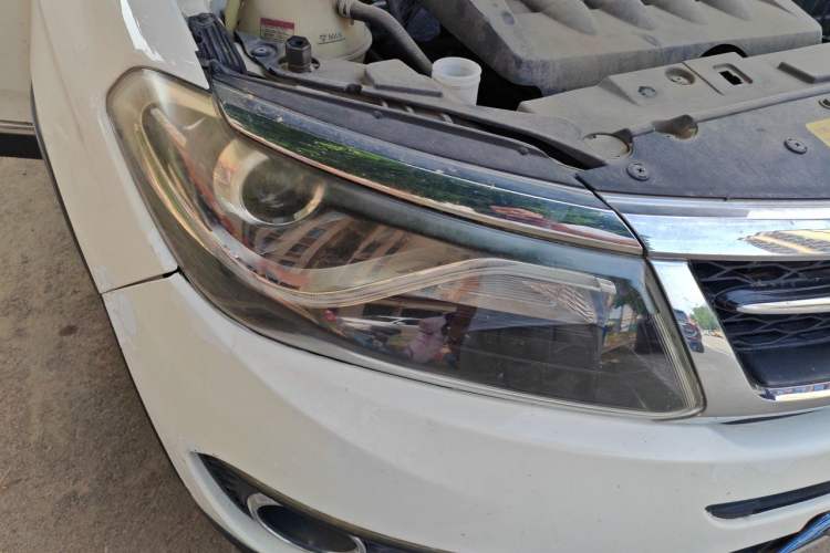 Used Chery Tiggo 5 2016 2.0L CVT Jiayue Edition Right Front Headlight