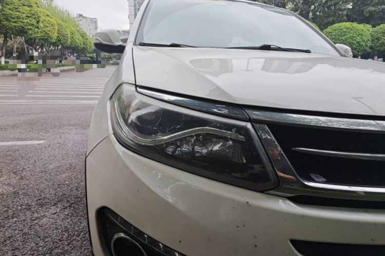 Used Chery Tiggo 5 2016 2.0L CVT Jiayue Edition Right Front Headlight