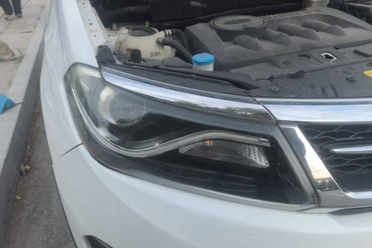 Used Chery Tiggo 5 2016 2.0L CVT Jiayue Edition Right Front Headlight