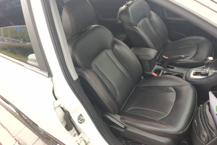 Used Chery Tiggo 5 2016 2.0L CVT Jiayue Edition Right Front Seat