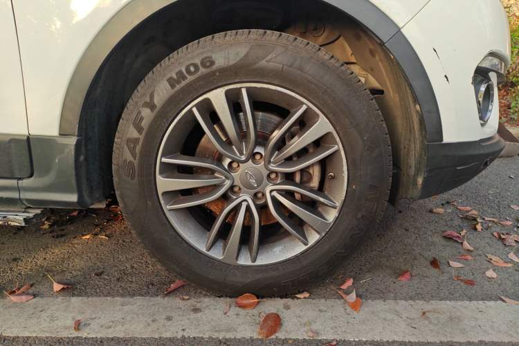 Used Chery Tiggo 5 2016 2.0L CVT Family Deluxe Edition Right Front Wheel Hub