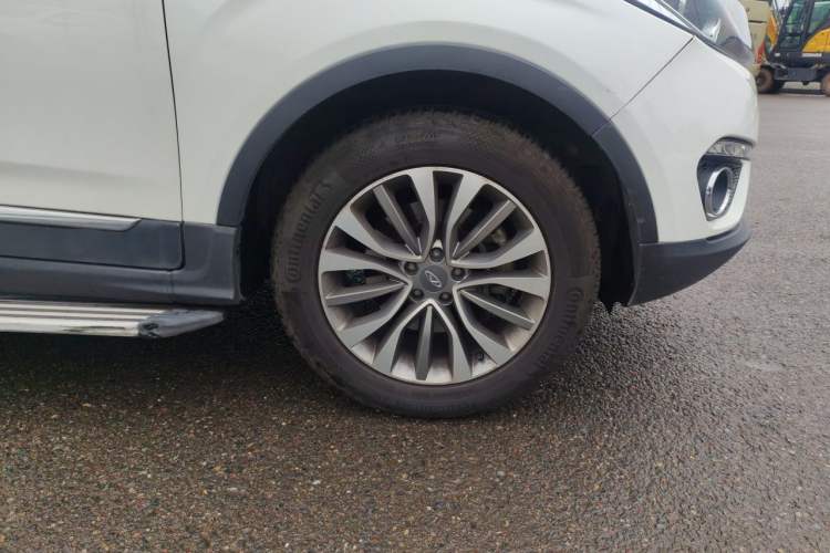 Used Chery Tiggo 5 2016 1.5T Manual Jiayue Trust Edition Right Front Wheel Hub