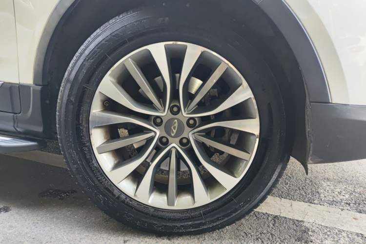 Used Chery Tiggo 5 2016 1.5T Manual Jiayue Trust Edition Right Front Wheel Hub