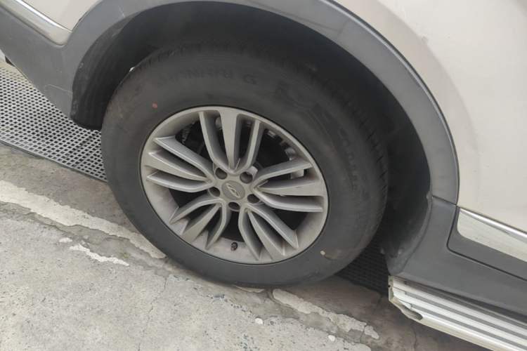 Used Chery Tiggo 5 2016 2.0L CVT Jiayue Edition Right Rear Wheel Hub