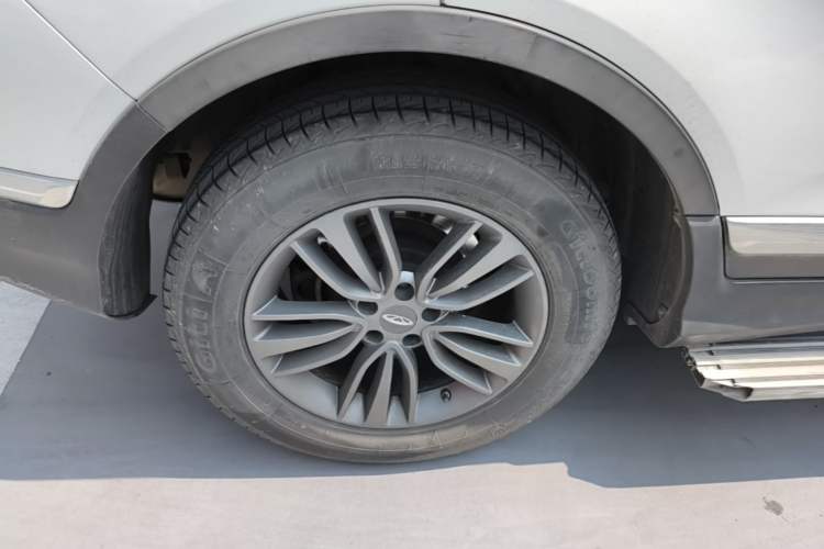 Used Chery Tiggo 5 2016 2.0L CVT Jiayue Edition Right Rear Wheel Hub