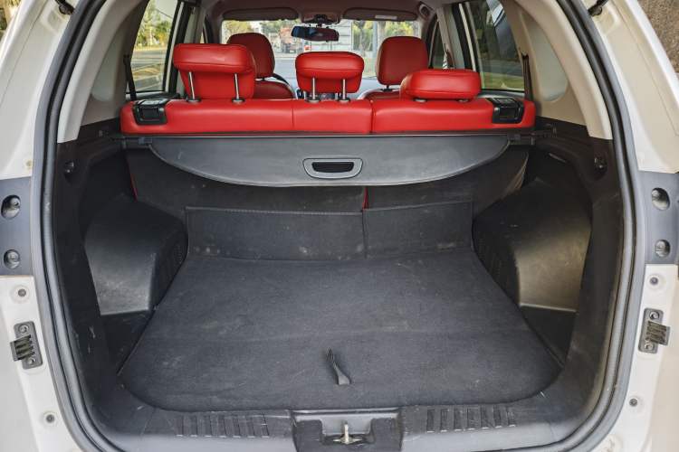 Used Chery Tiggo 5 2016 2.0L Manual Family Edition Trunk