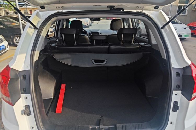Used Chery Tiggo 5 2016 2.0L Manual Family Edition Trunk