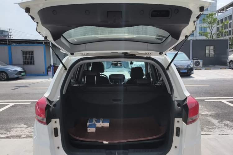 Used Chery Tiggo 5 2016 2.0L CVT Jiayue Edition Trunk