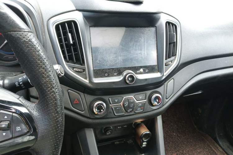 Used Chery Tiggo 5 2017 1.5T Manual Comfort Edition Audio And AC Panel