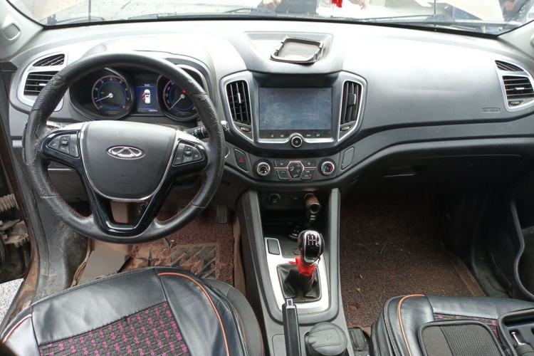 Used Chery Tiggo 5 2017 1.5T Manual Comfort Edition Center Console
