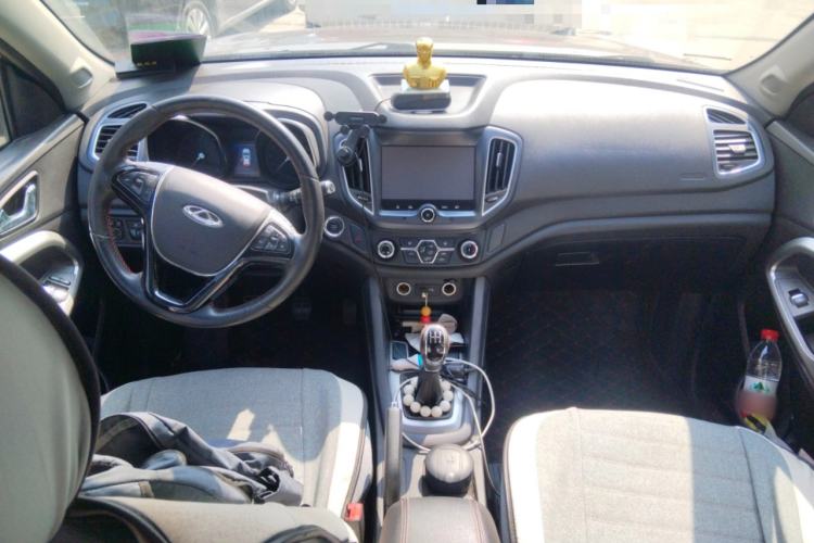 Used Chery Tiggo 5 2017 1.5T Manual Comfort Edition Center Console