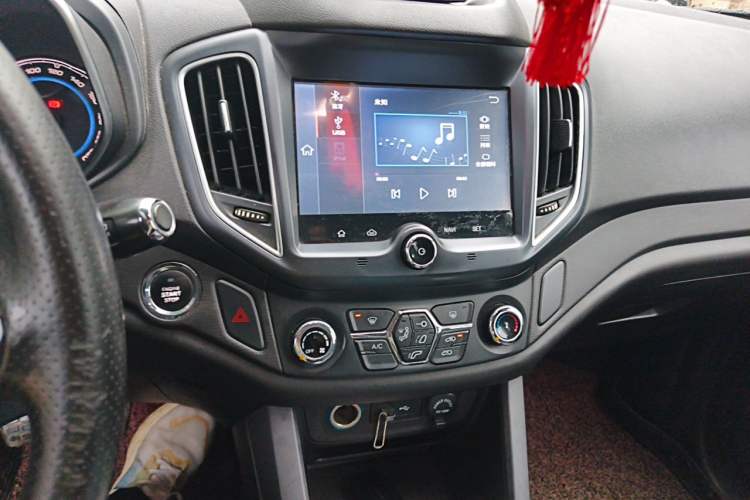 Used Chery Tiggo 5 2017 1.5T Manual Comfort Edition Audio And AC Panel