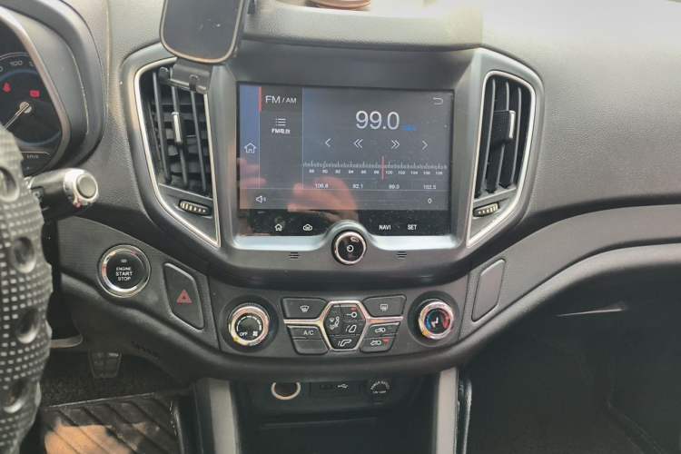Used Chery Tiggo 5 2017 1.5T Manual Comfort Edition Audio And AC Panel