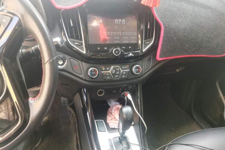 Used Chery Tiggo 5 2017 1.5T CVT Luxury Edition Audio And AC Panel