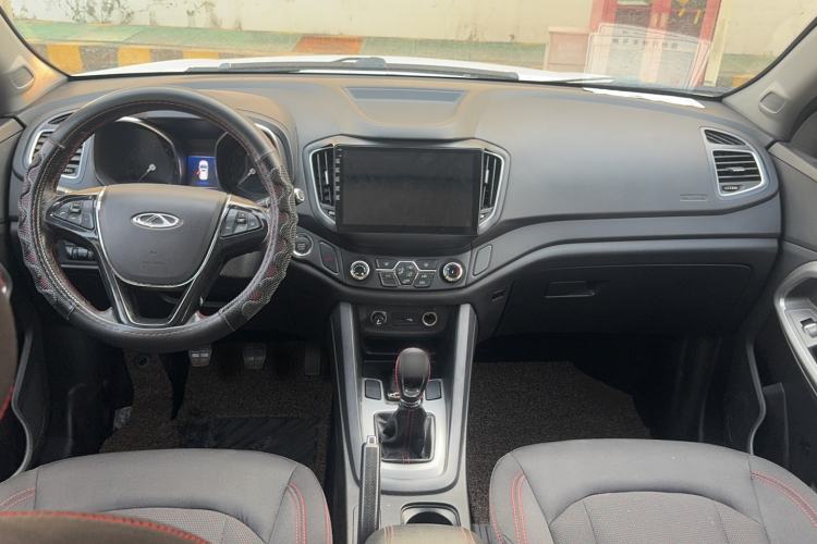 Used Chery Tiggo 5 2017 1.5T Manual Comfort Edition Center Console