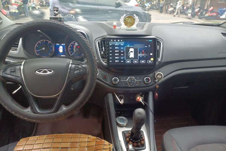 Used Chery Tiggo 5 2017 1.5T Manual Comfort Edition Center Console