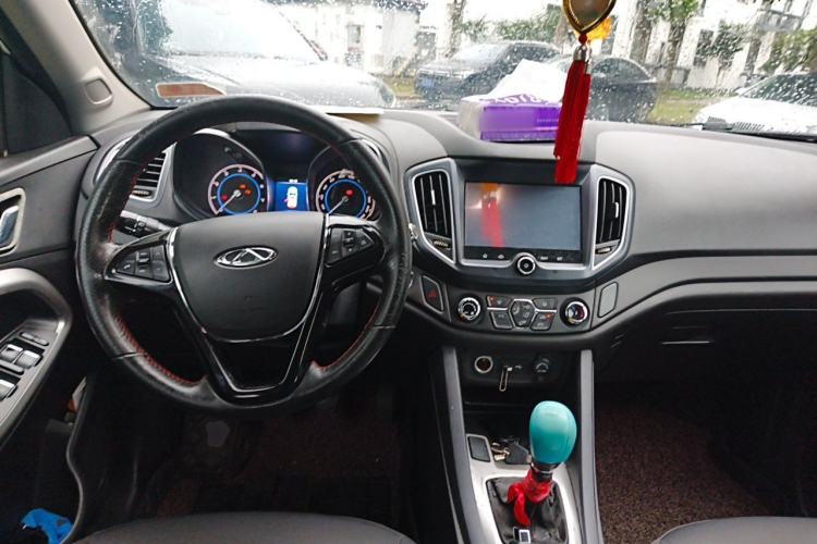 Used Chery Tiggo 5 2017 1.5T Manual Comfort Edition Center Console