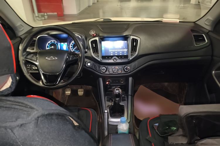 Used Chery Tiggo 5 2017 1.5T Manual Comfort Edition Center Console