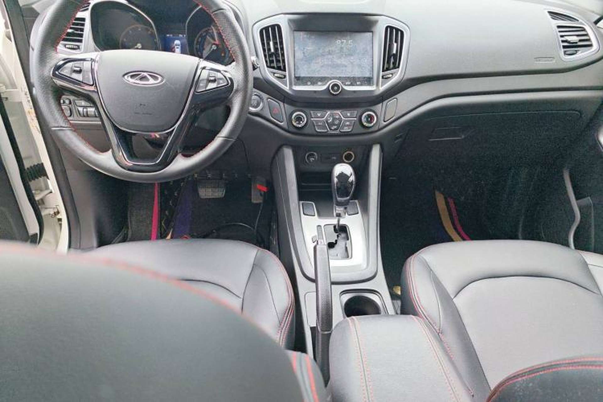 Used Chery Tiggo 5 2017 1.5T CVT Comfort Edition Center Console