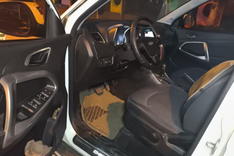 Used Chery Tiggo 5 2017 1.5T CVT Comfort Edition Driver Seat