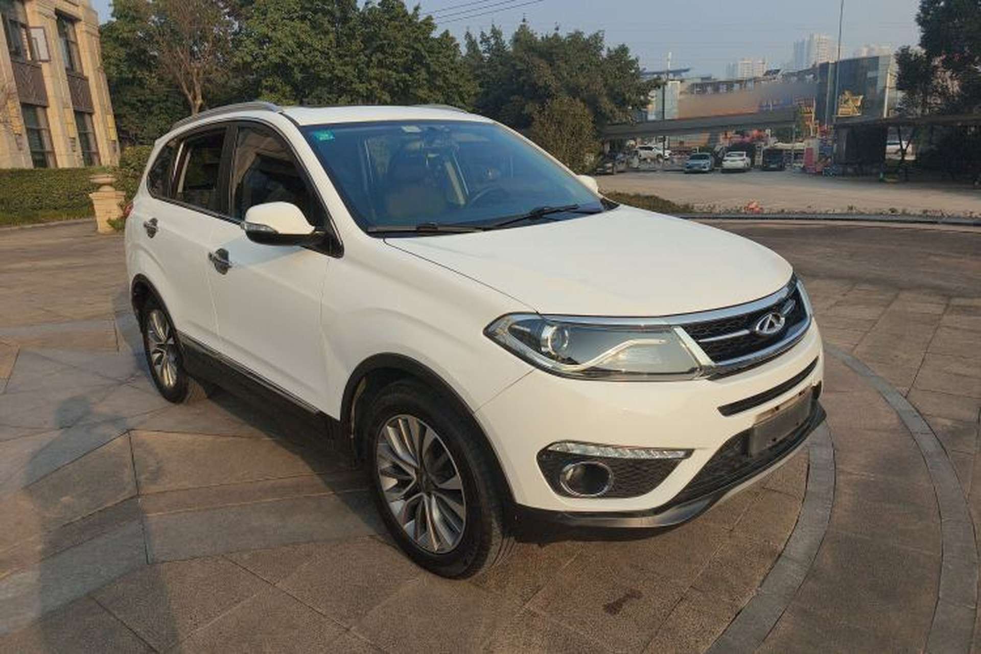 Used Chery Tiggo 5 2017 1.5T CVT Comfort Edition Front Right 45 Deg