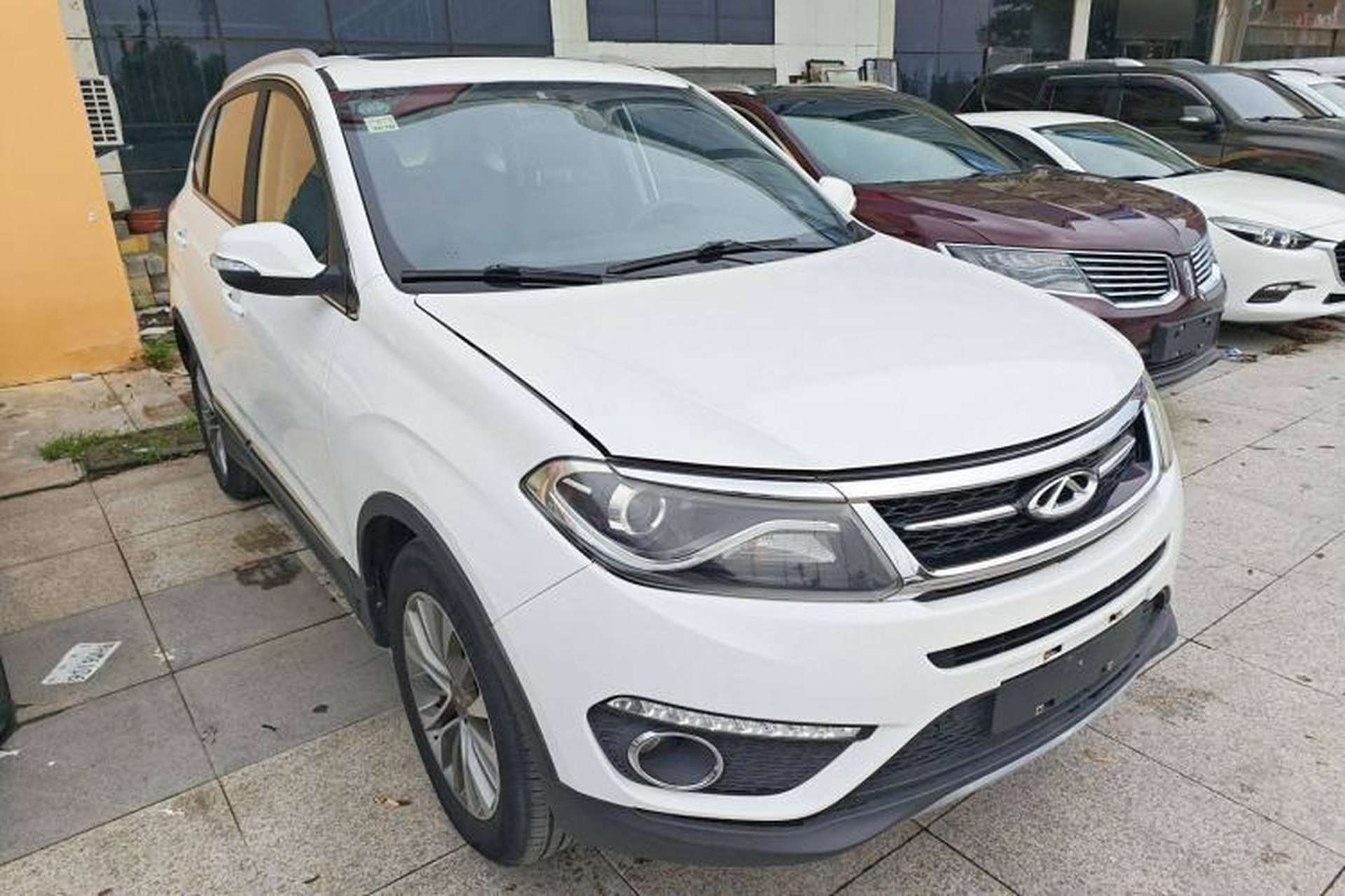 Used Chery Tiggo 5 2017 1.5T CVT Comfort Edition Front Right 45 Deg