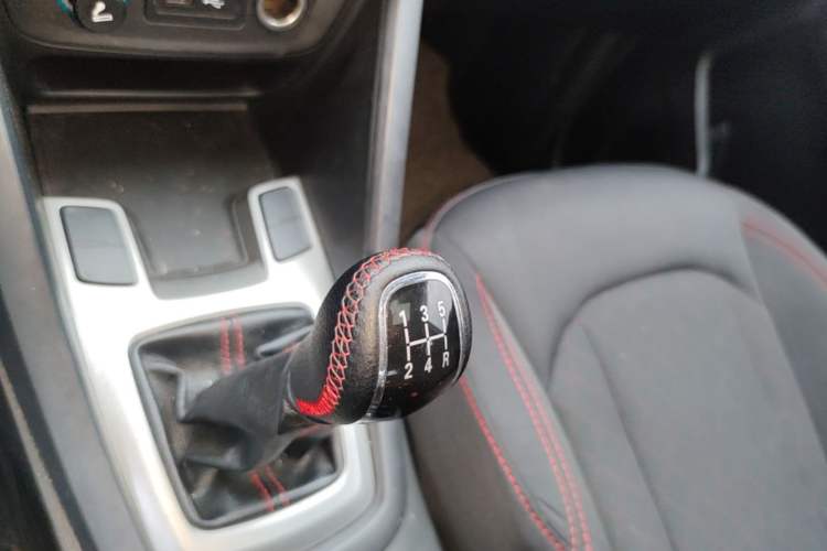 Used Chery Tiggo 5 2017 1.5T Manual Comfort Edition Gear Lever