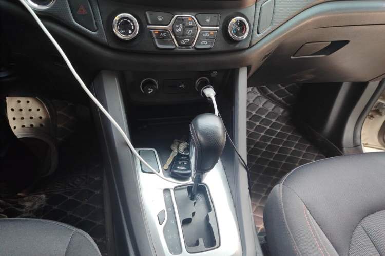 Used Chery Tiggo 5 2017 1.5T CVT Comfort Edition Gear Lever