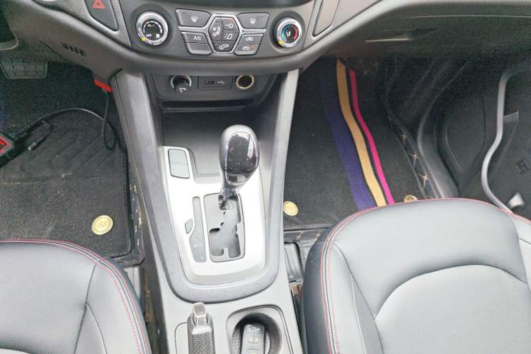 Used Chery Tiggo 5 2017 1.5T CVT Comfort Edition Gear Lever