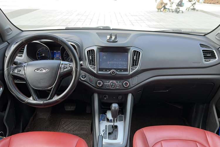Used Chery Tiggo 5 2017 1.5T CVT Comfort Edition Interior 3