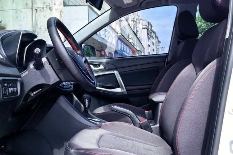 Used Chery Tiggo 5 2017 1.5T CVT Comfort Edition Interior 4