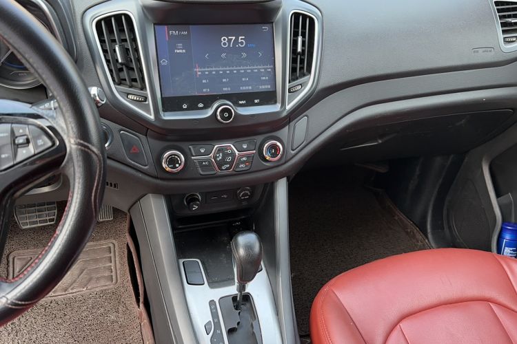 Used Chery Tiggo 5 2017 1.5T CVT Comfort Edition Interior 6
