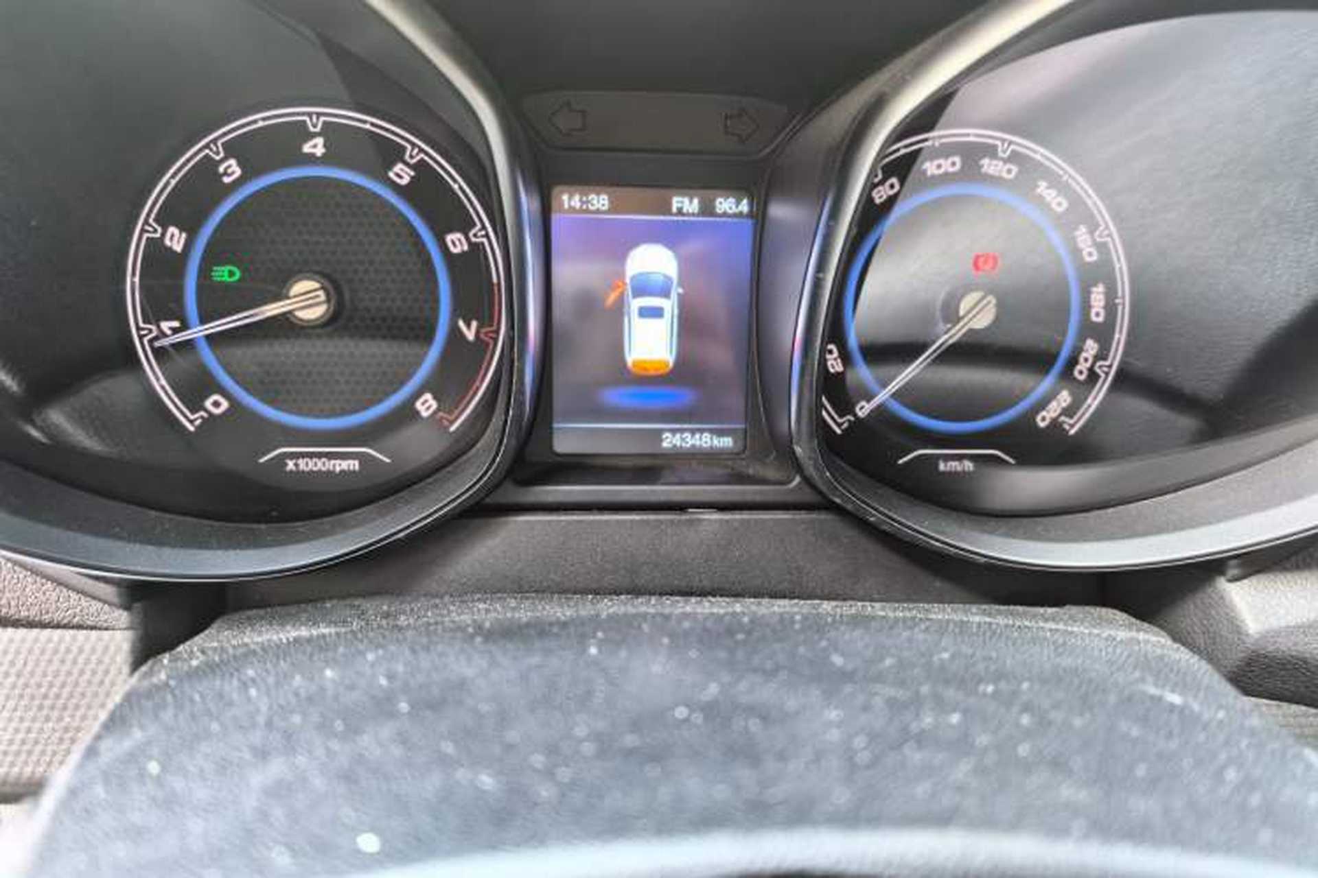 Used Chery Tiggo 5 2017 1.5T Manual Comfort Edition Odometer Close Up