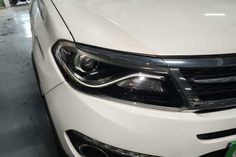 Used Chery Tiggo 5 2017 1.5T CVT Comfort Edition Right Front Headlight