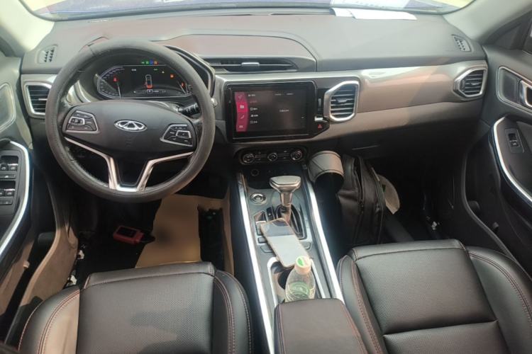 Used Chery Tiggo 5x 2017 1.5T DCT Elite Model Center Console