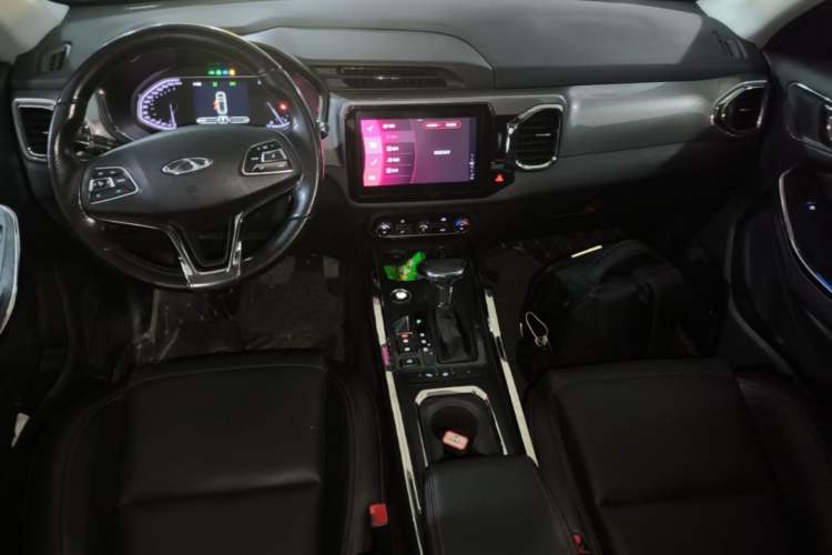 Used Chery Tiggo 5x 2017 1.5T DCT Luxury Model Center Console