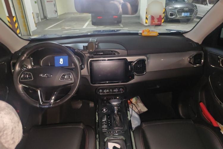 Used Chery Tiggo 5x 2017 1.5T DCT Luxury Model Center Console