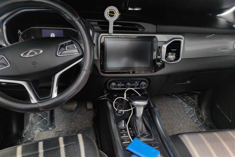 Used Chery Tiggo 5x 2017 1.5T DCT Elite Model Center Console