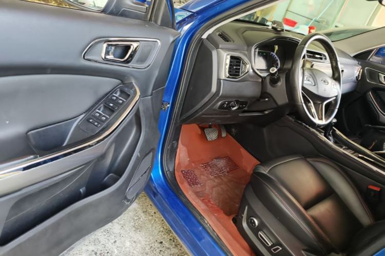 Used Chery Tiggo 5x 2017 1.5T DCT Luxury Model Driver Seat