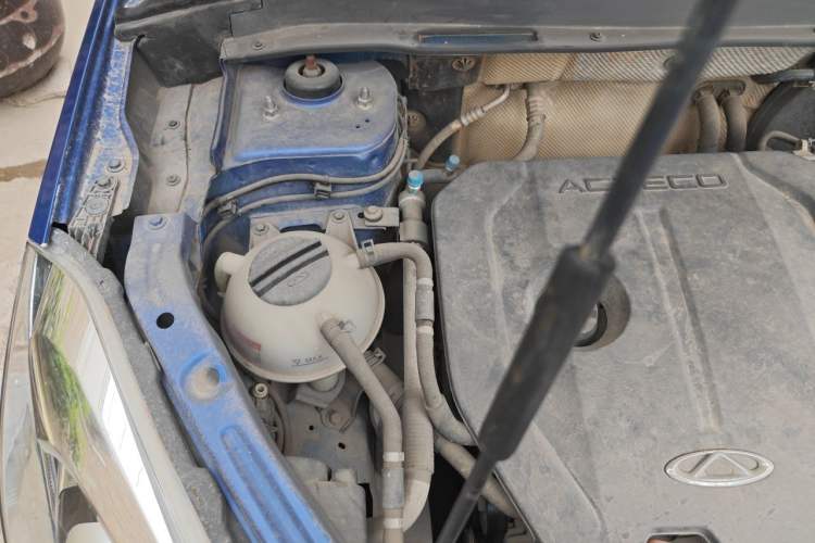 Used Chery Tiggo 5x 2017 1.5T DCT Prestige Model Engine Bay Right