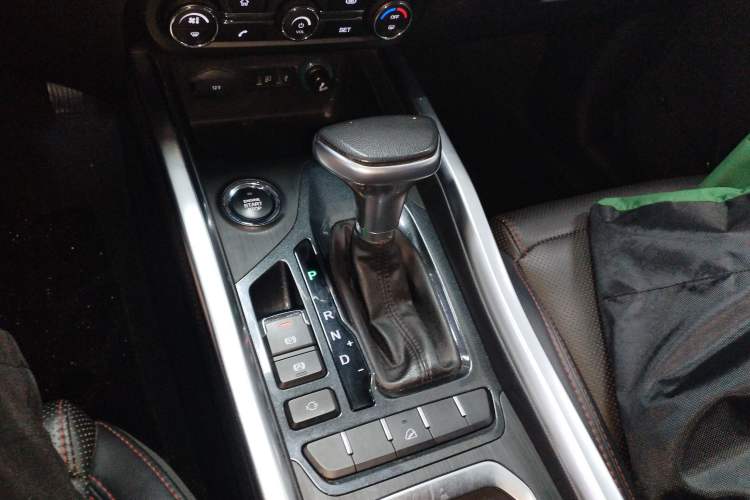 Used Chery Tiggo 5x 2017 1.5T DCT Elite Model Gear Lever