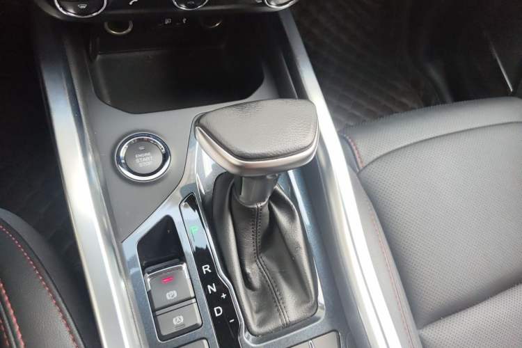 Used Chery Tiggo 5x 2017 1.5T DCT Elite Model Gear Lever