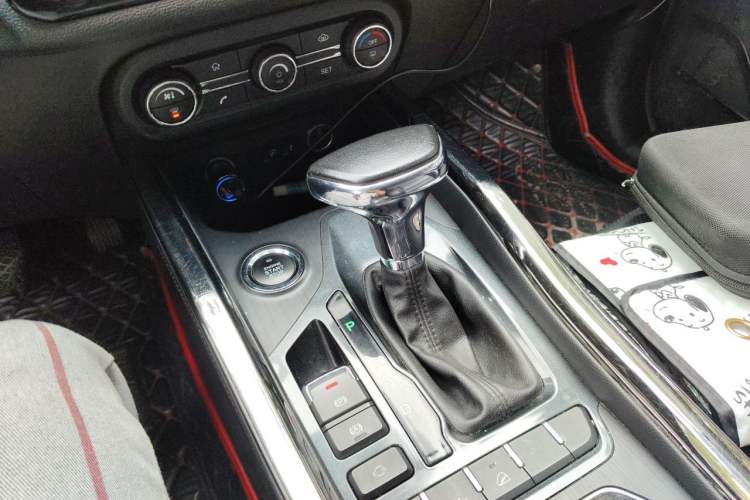 Used Chery Tiggo 5x 2017 1.5T DCT Luxury Model Gear Lever